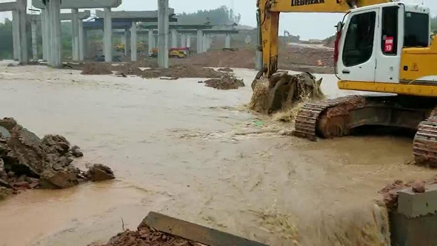 疏通过水通道 疏通过水通道