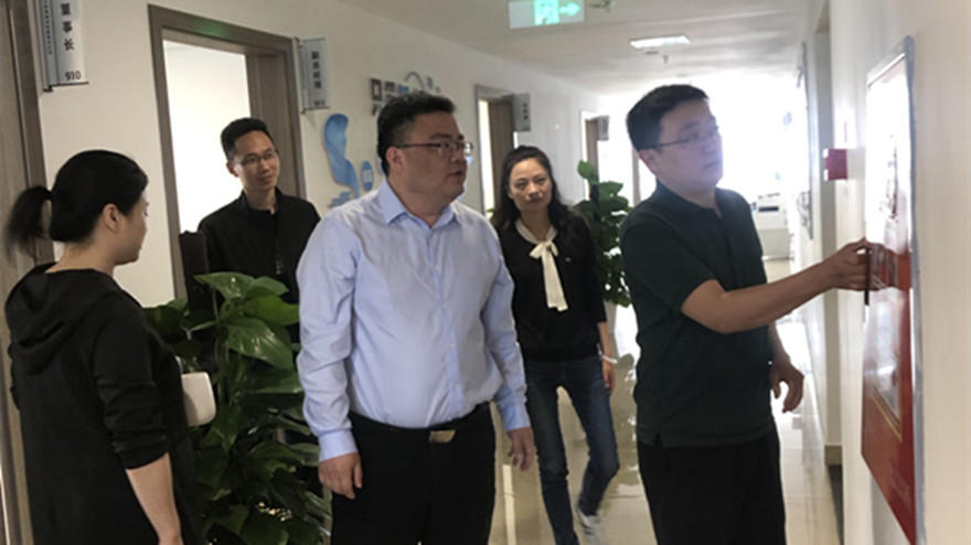 集团总会计师齐飞带队督查西津物流