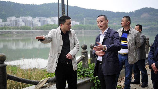 集团董事长肖林带队调研嘉来建工建设项目