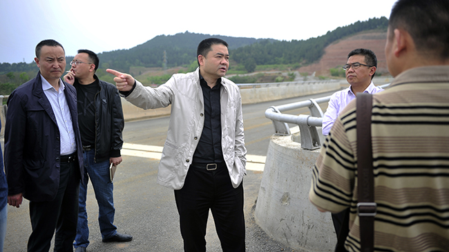 集团董事长肖林带队调研嘉来建工建设项目